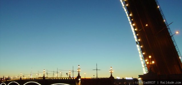 Троицкий мост Белой ночью / The Trinity bridge in the White night